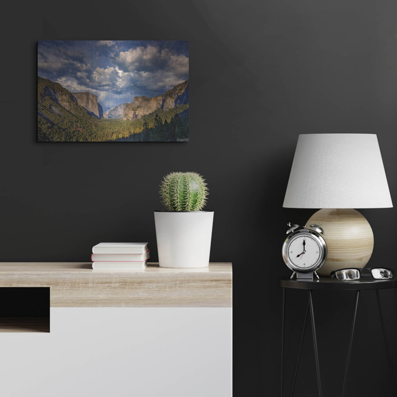 «Spring Storm Over Yosemite» par Rick Berk, art mural en métal, H 16 po x l 24 po