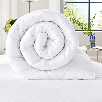 Hollow Fibre 15 Tog Duvet Fall/Spring