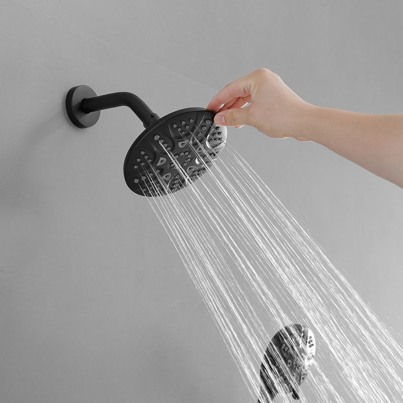Motif moderne à 6 jets avec 1,8 gal / min 6 po Pomme de douche murale fixe, Noir mat