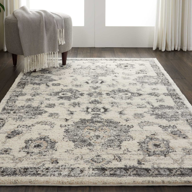 Colston Oriental Indoor Rug, Rectangle 4' x 6'