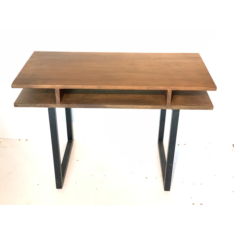 Bureau en bois massif