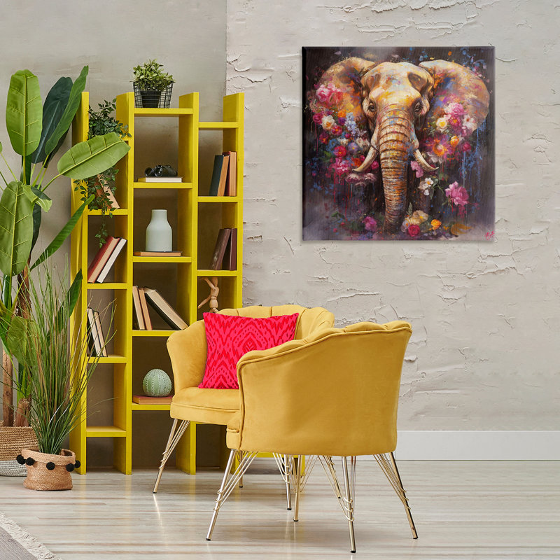 «Flower Swathed Elephant» par Marta Wiley, H 30 po x l 30 po