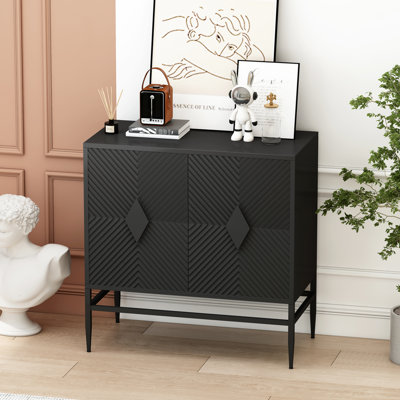 Armoire de rangement en bois 31 pi.