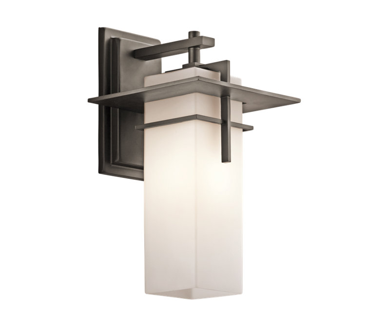 Applique murale d'extérieur Wilmslow Olde Bronze, H 14,75 po x l 8 po