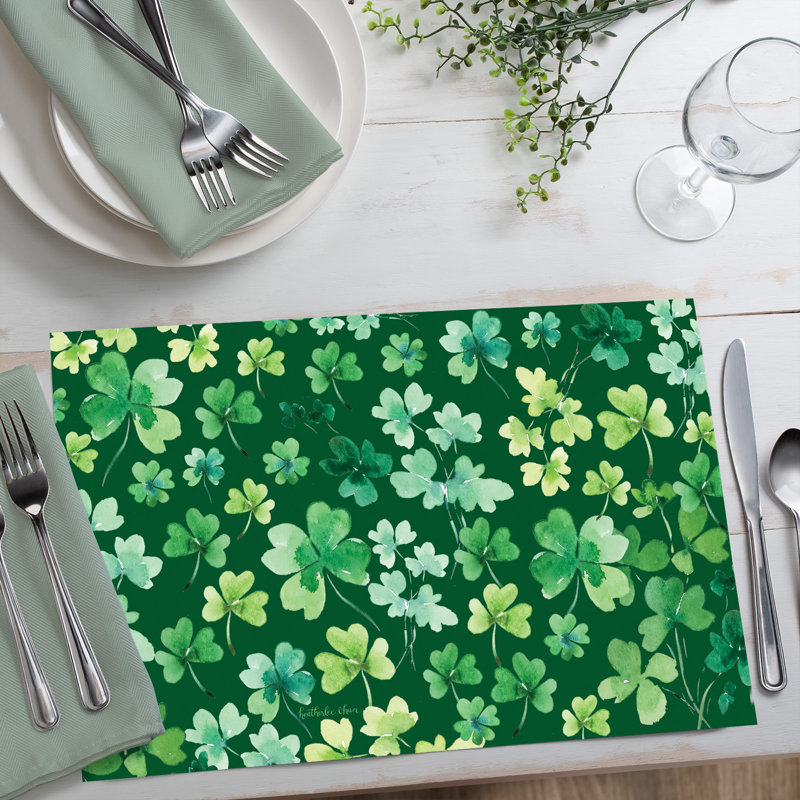 Shamrocks 24-Sheet Premium Paper Placemats