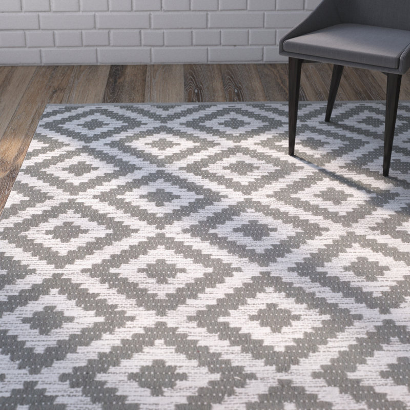 Tapis gris / ivoire en coton tissé à plat à la main à motif géométrique Lavallée, Rectangle de 5 pi x 8 pi