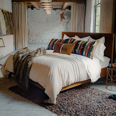 Sol Textured Button-Tufted Comforter
