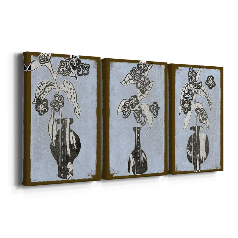 Fleurs graphiques dans un vase II - Toile tendue avec châssis sur mesure - 3 pièces, H 48 po x l 96 po