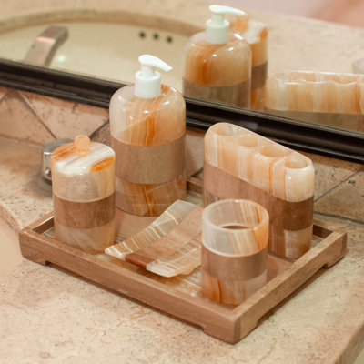 Kullyn Bathroom Accessory Set
