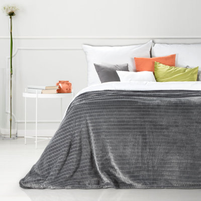 Montevia Polyester No Pattern Bedspread