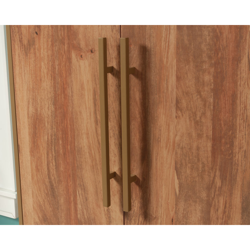 Falynne Armoire