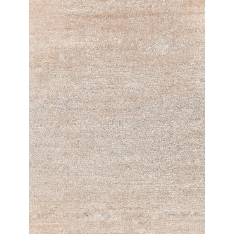 Plush Area Rug in Beige, Rectangle 5' x 8'