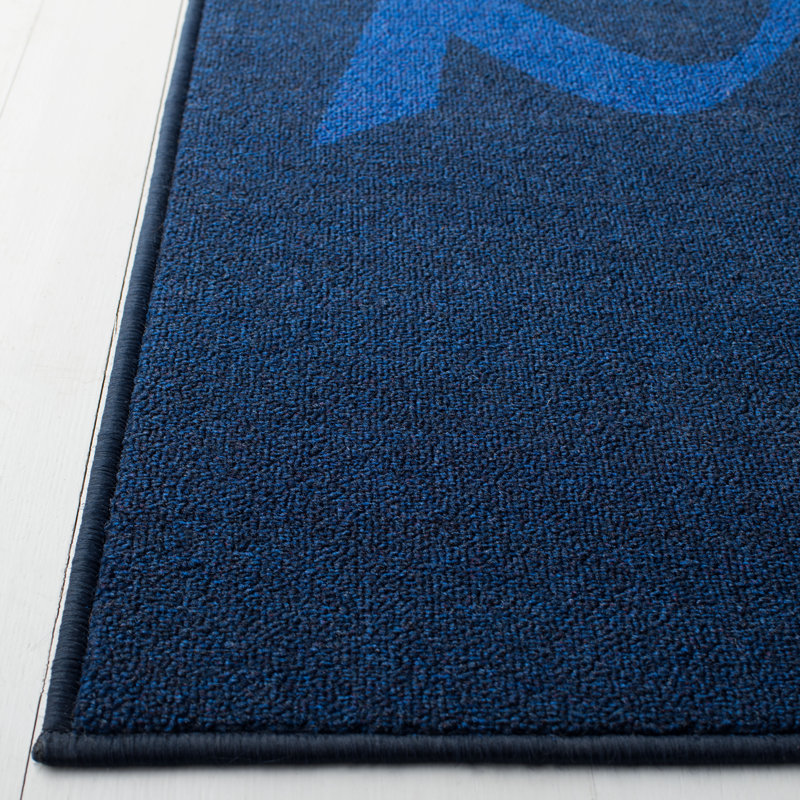 Disney Rugs Performance Machine Washable Rug, Rectangle 2'3" x 3'9"