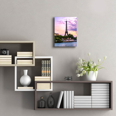 «Paris - Eiffel Tower Sunset» par Epic Portfolio, art mural en verre acrylique