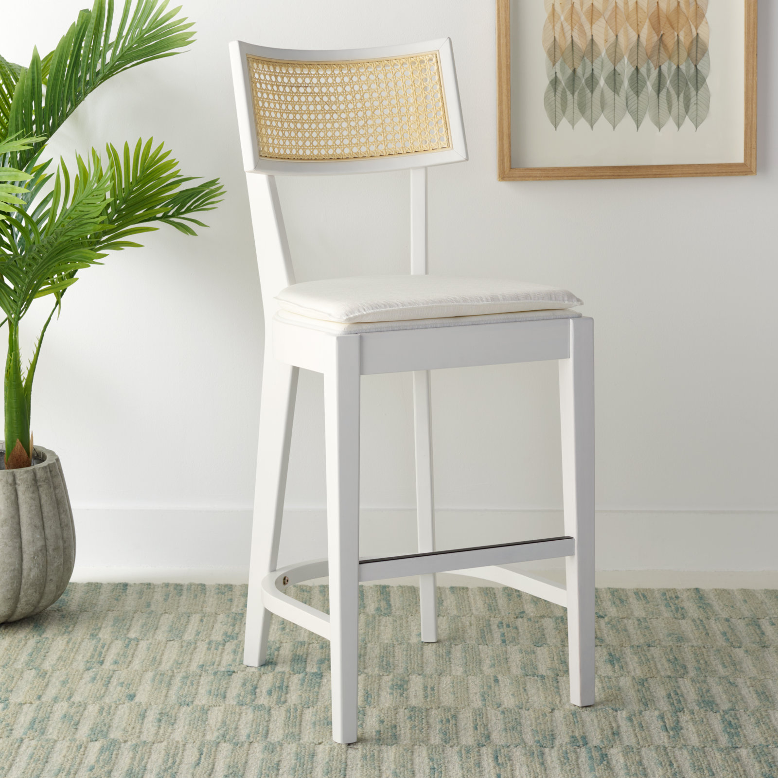 Tarrington Bar and Counter Stool, Bar Stool (30.5" Seat Height), Natural/White