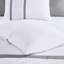 Édredon 8 pièces pour très grand lit - style transitionnel, coussins brodés avec garniture sophistiquée 8 pièces, rembourrage-120218099-120218100