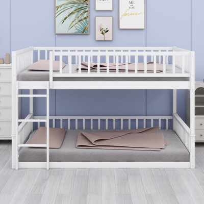 Bunk Bed With Ladder And Guardrails