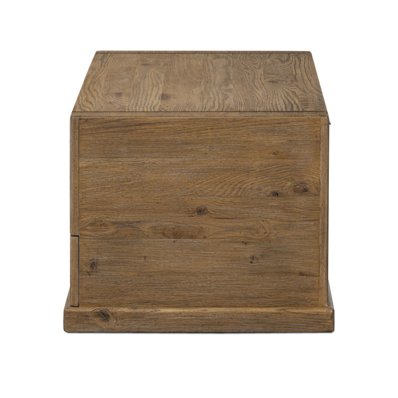 Arizona Trunk-Weathered Oak