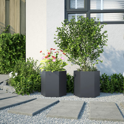 Albree Metal Plant Stand