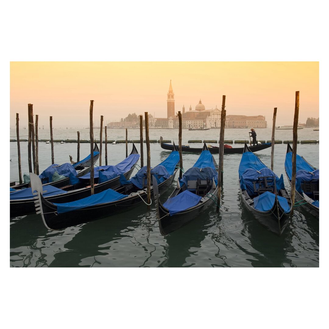 Matte Fototapete Venedig Träume 1,9 m x 288 cm