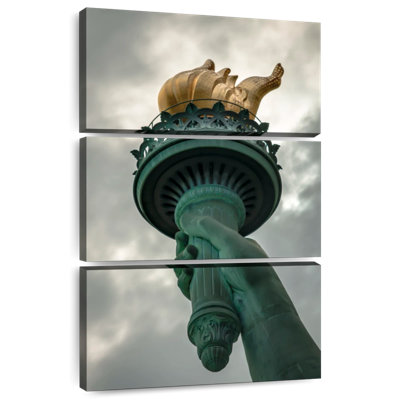 Masam Statue Of Liberty Torch