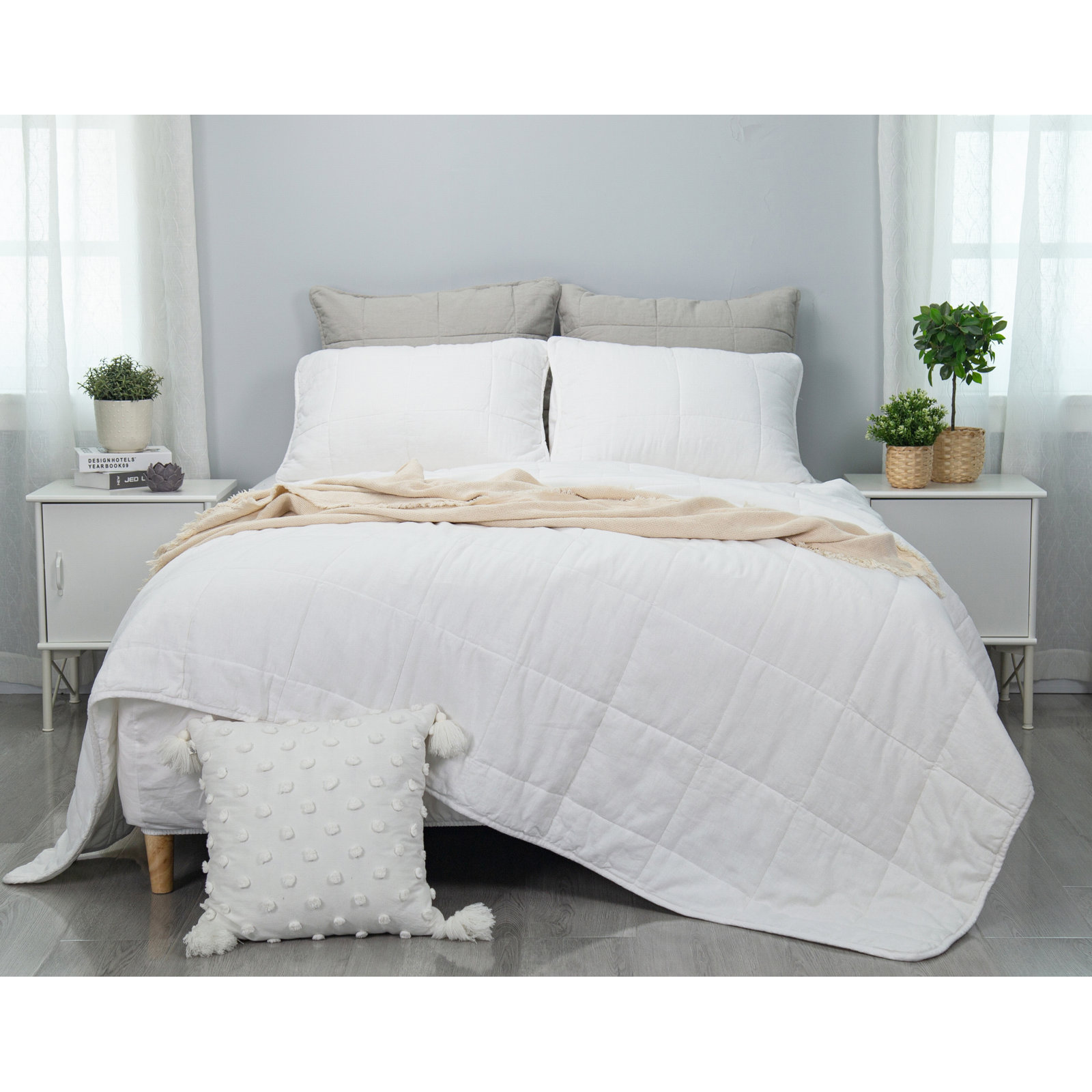 Linen Blend Quilt Set, Queen Quilt + 2 Shams, Off White