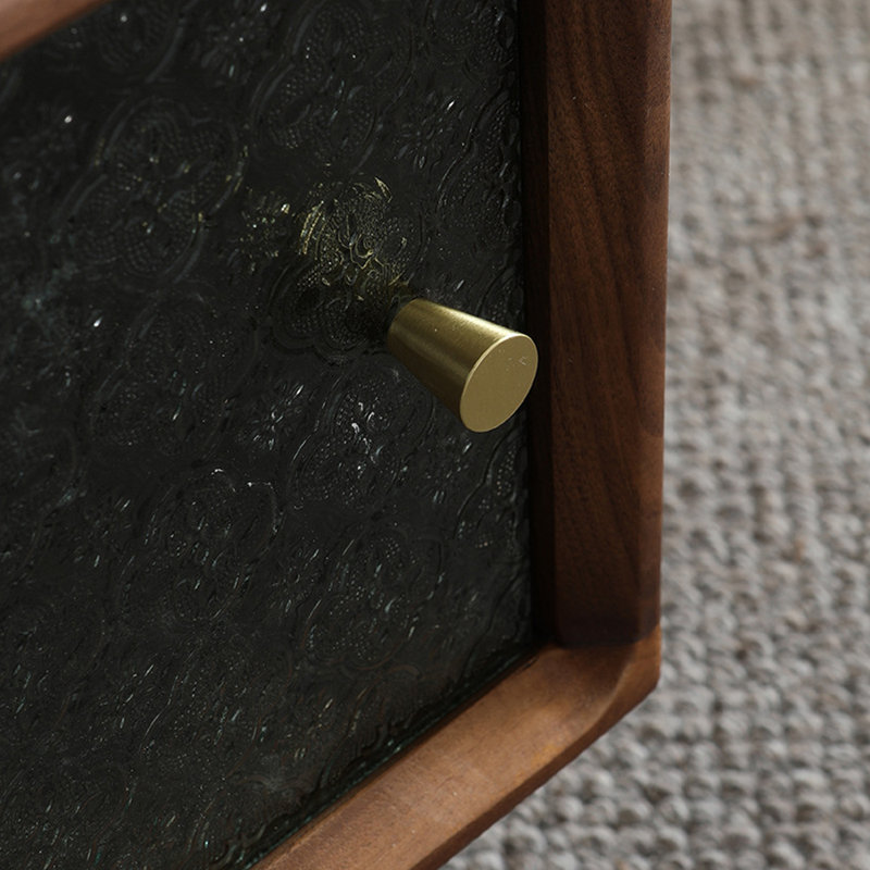 Table basse moderne avec rangement simple