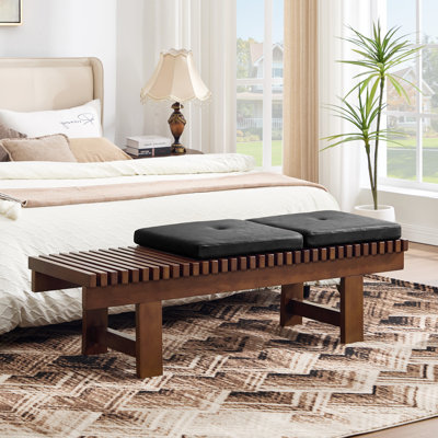 Banc en lattes de bois massif 59,5 po Aadi avec 2 coussins amovibles Aadi