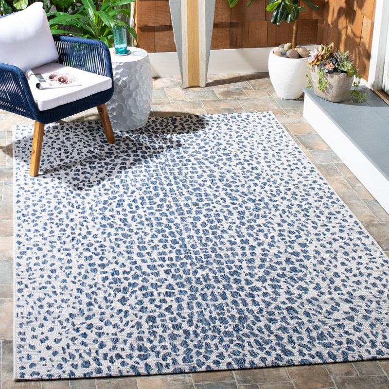 Tyron Animal Print Ivory/Navy Area Indoor/Outdoor Area Rug, Rectangle 6'7" x 9'6"