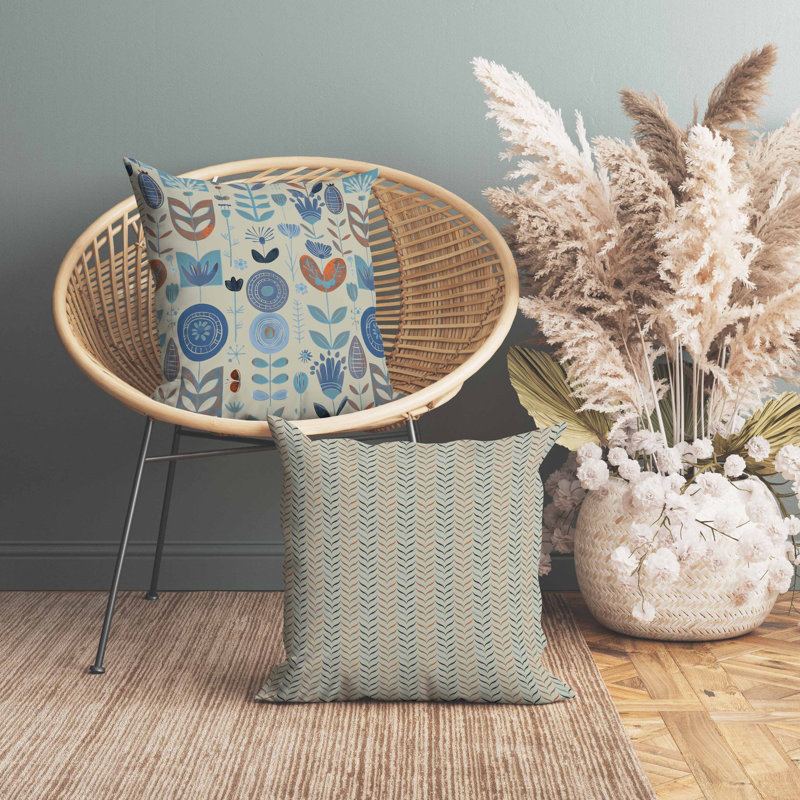 Coussin en suède Baltic Blossoms, Blue/Green/Beige, Carré 26 po