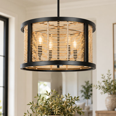 Lustre 4 lumières campagnard en rotin à intensité variable avec finition noire et hauteur réglable
