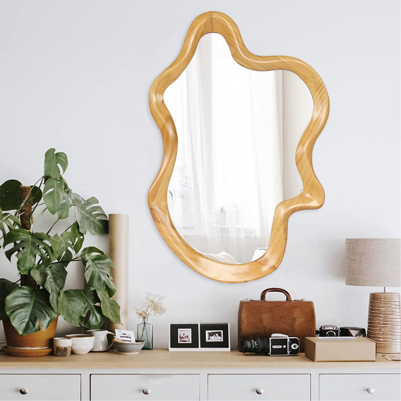 Miroir mural 33,46 "x 22,24" de forme irrégulière avec cadre en bois naturel