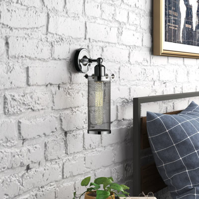 Gavyn Armed Sconce