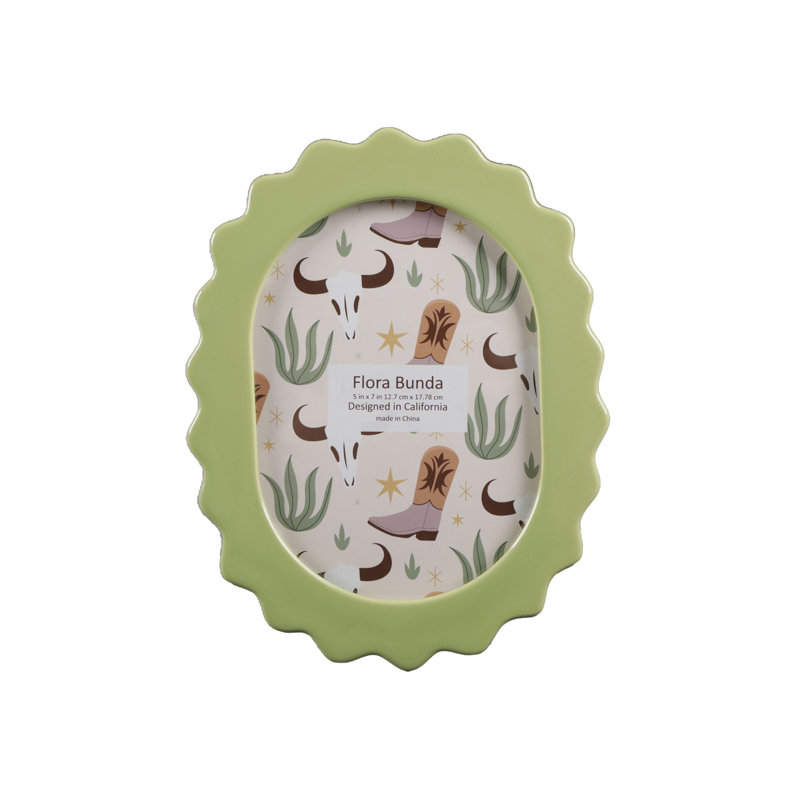 Oval  Scallop Edge Ceramic Frame, 5" x 7", Green