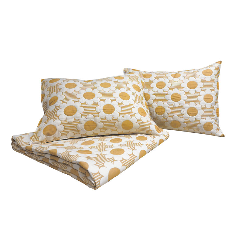 DESIGN STUDIO Daisy Flower All-Season Soft Woven Matelasse Jacquard Reversible Cotton Blend Quilt Set, Yellow