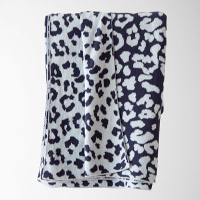 Knitted Throw Blanket