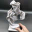 Statue-715231981