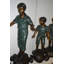 Statues en bronze cinq enfants de Michelson qui marchent ou se balancent - Taille: L 26 po x l 15 po x H 56 po.