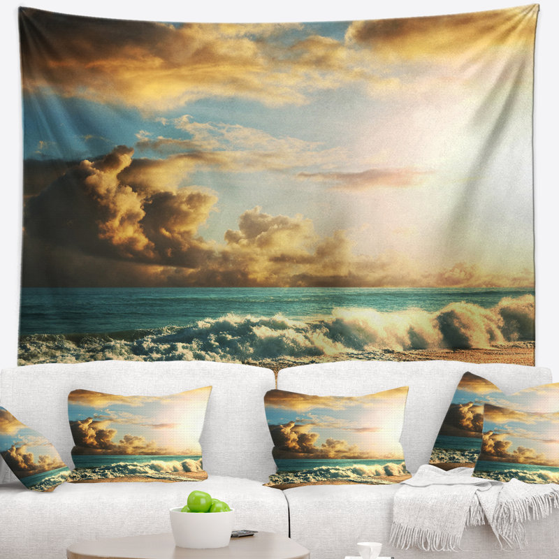 Tapisserie «Beach Green Sea Beach» sous un ciel nuageux, H 50 po x l 60 po