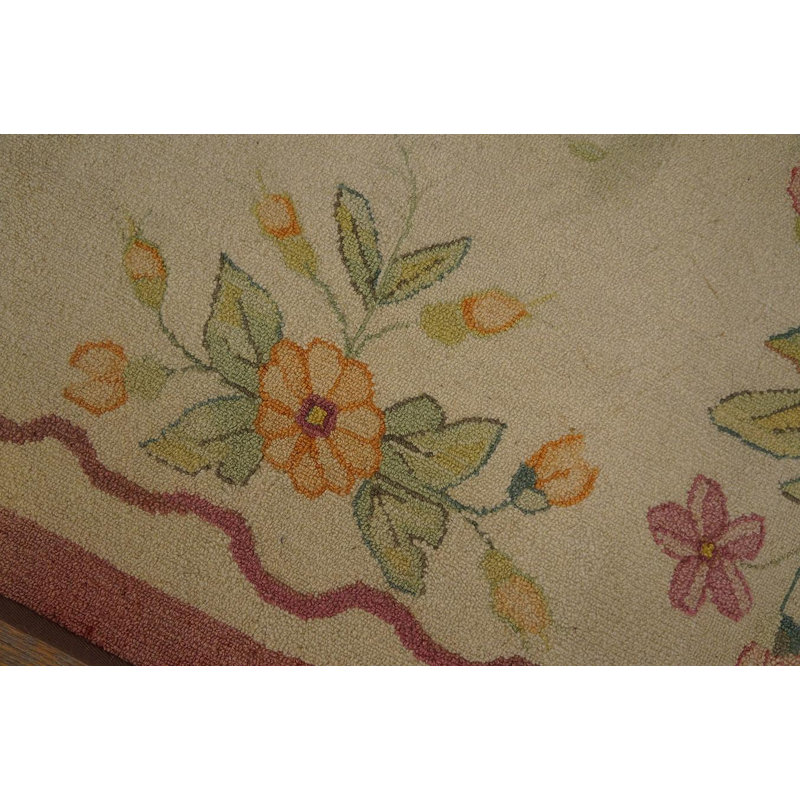 American Hooked Rug 2' 7'' x4' 0''