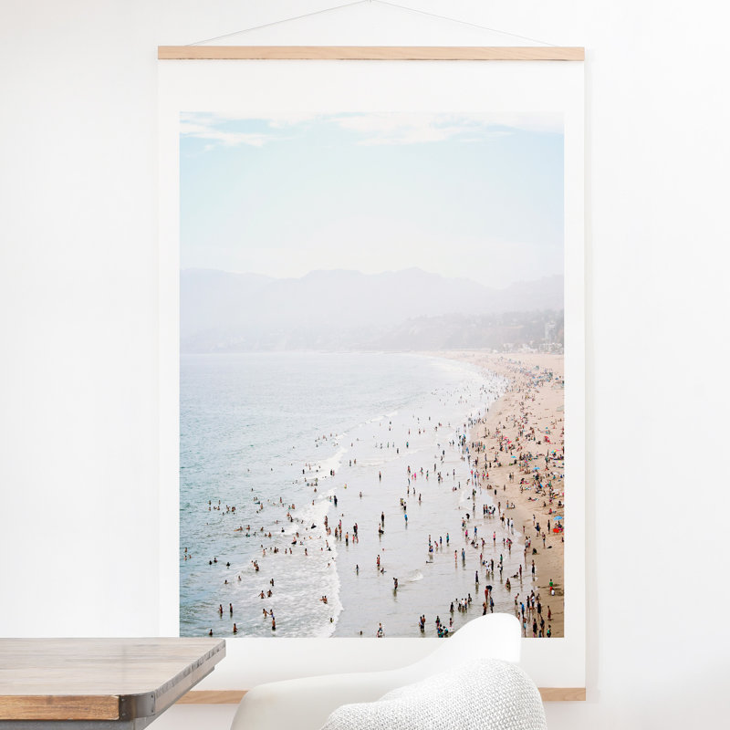 «La Summer» par Bree Madden - reproduction de photo, H 30 po x l 30 po x P 0,5 po, Affiche