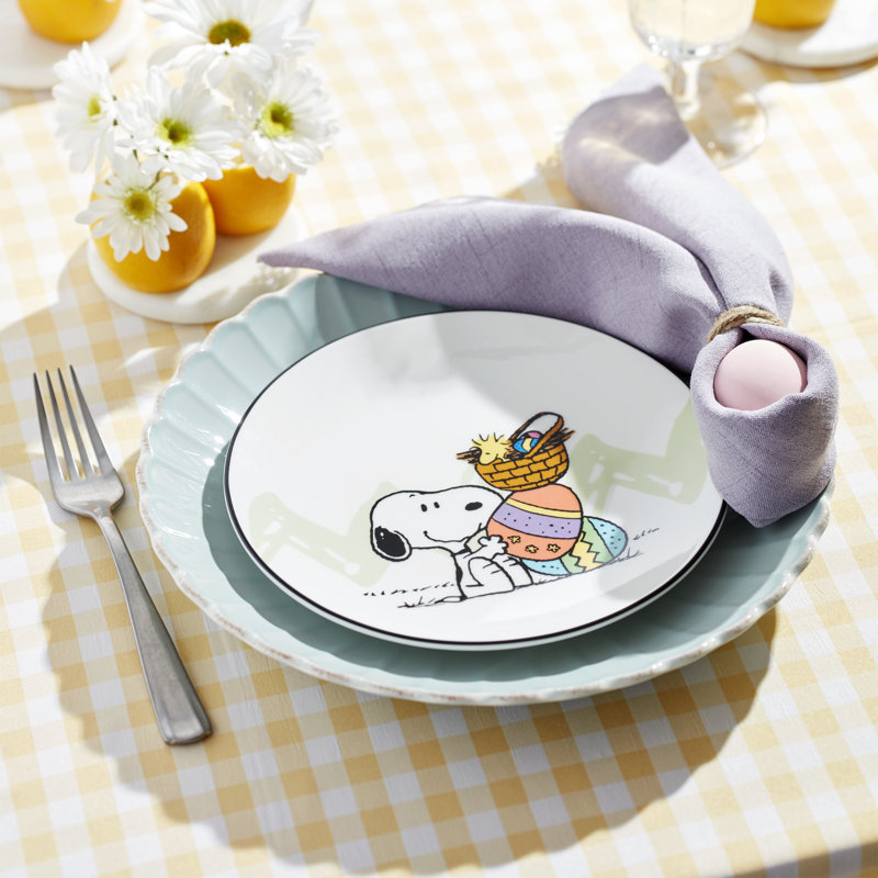 Peanuts Easter Snoopy 4-Piece Accent Plates Set