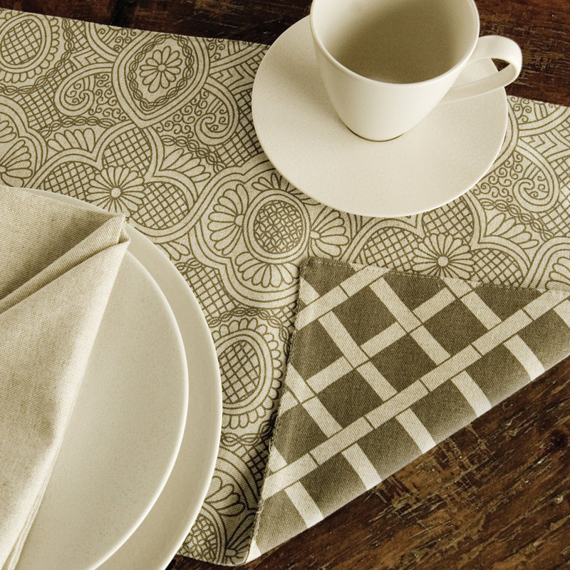Reversible Beige Cotton Table Runner with Patterned Motifs