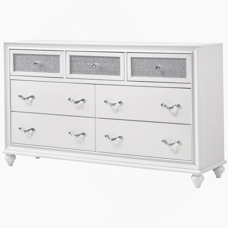 Commode blanche à 7 tiroirs