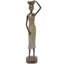 Sculpture éclectique debout en Afrique