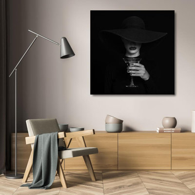 Art sur toile tendue avec Alcat Hill® Refat Gallery: A Martini Glass.