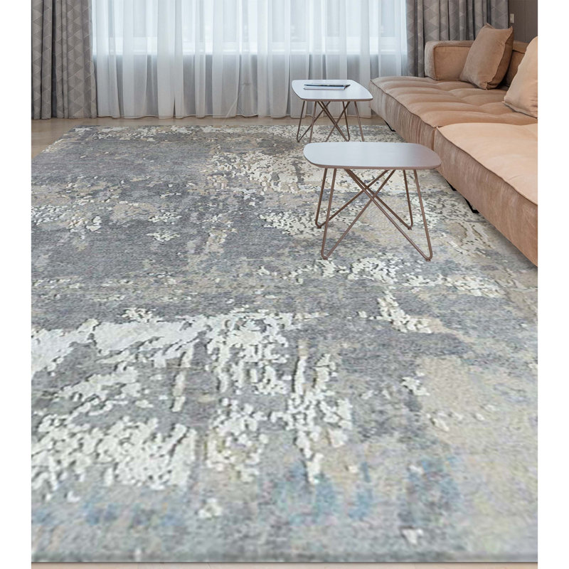Hand Woven Silk and Wool Area Rug, Rectangle 5' x 8'