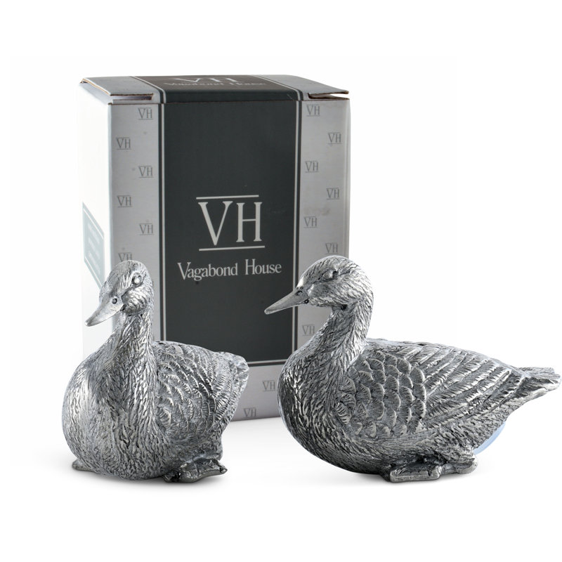 Morning Hunt Salt And Pepper Shaker Set