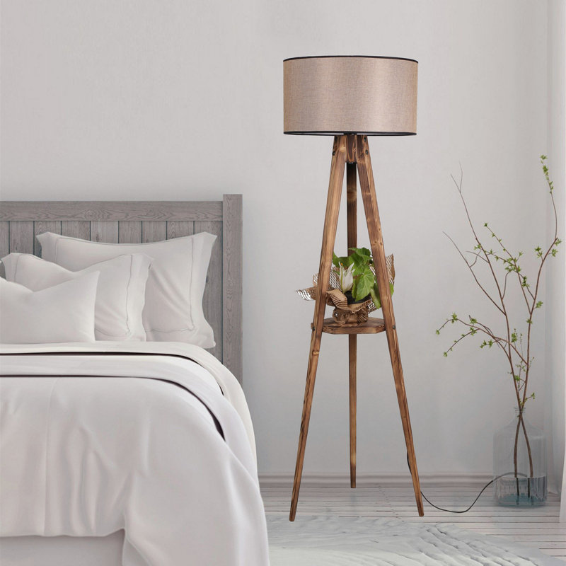 Lampe sur pied industrielle scandinave, structure en bois avec capuchon en tissu, hauteur de 60,0 po | Douille E27, 40 W maximum | Élégante tablette 10,2 x 10,2 po, interrupteur marche / arrêt | Finition brune, parfaite pour la maison et le bureau