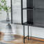Armoire d'appoint 61 "H avec tablettes amovibles